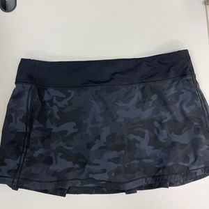 Lulu lemon skort